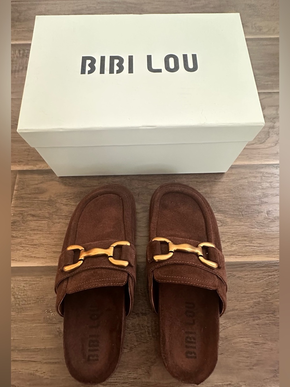 Bibi Lou Zagreb Suede Clogs (brown)